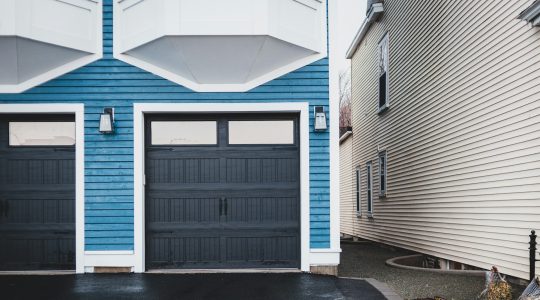 blue-garage