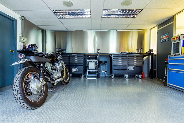 motorcycle-motorbike-garage